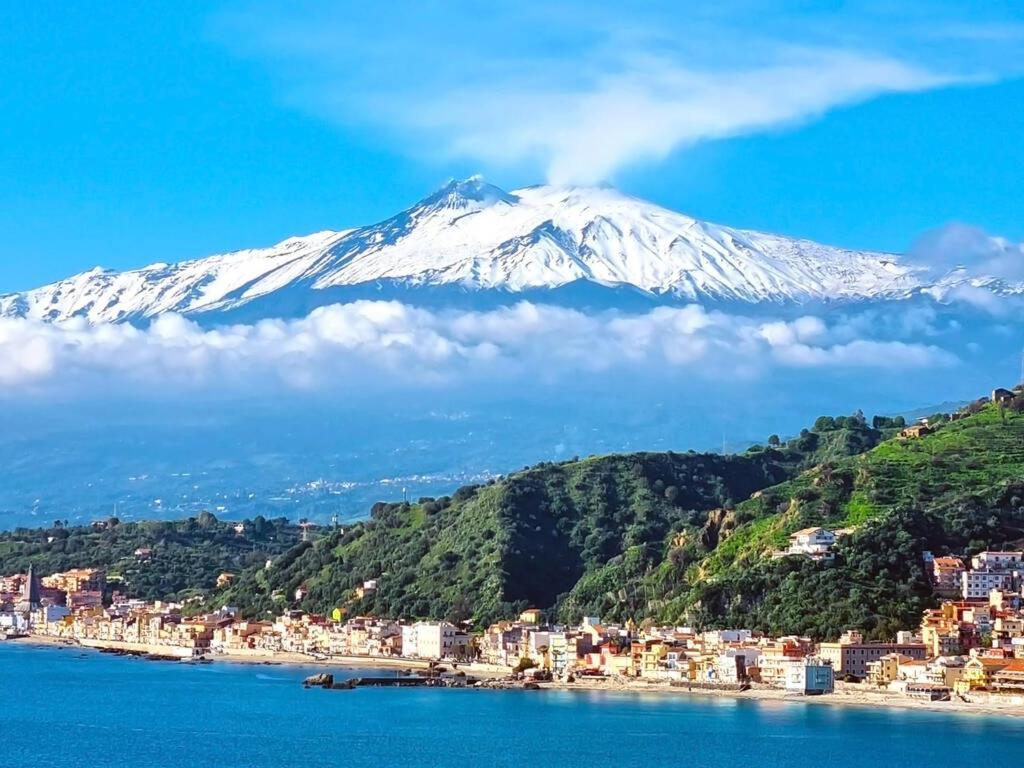 Casa Vacanza Maria Apartment Giardini Naxos Luaran gambar